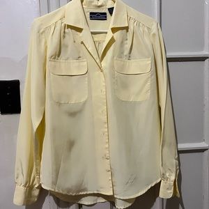 Summerfield botton down shirt